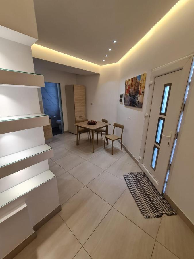 Crescent Corner Leilighet San Pawl il-Baħar Eksteriør bilde