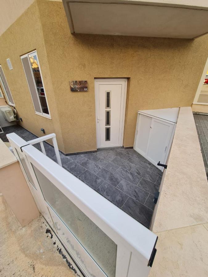 Crescent Corner Leilighet San Pawl il-Baħar Eksteriør bilde